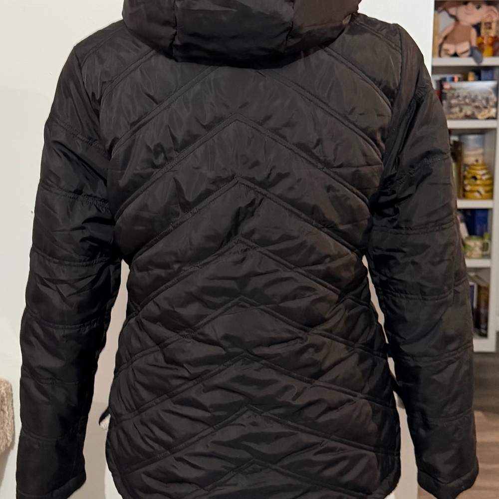 Free Country Black Quilted Hooded Puffer Jacket with Sherpa Trim Reversible - Picture 4 of 10